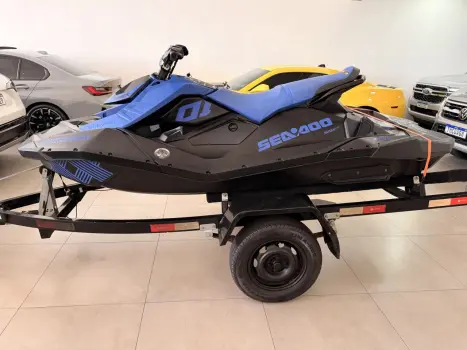 SEA DOO Spark Trixx 900 , Foto 4