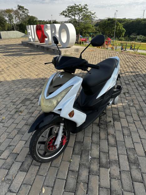 SHINERAY XY 150  MAX FIRE , Foto 1