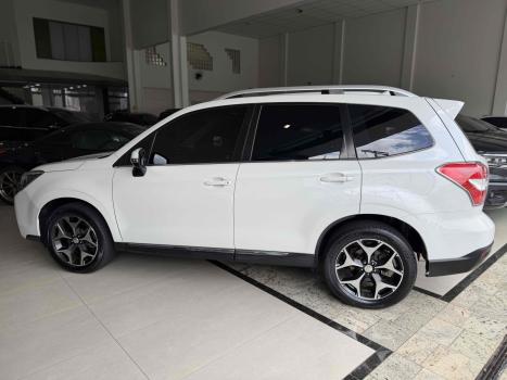 SUBARU Forester 2.0 16V 4P XT 4X4 AUTOM�TICO, Foto 6