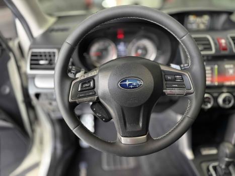 SUBARU Forester 2.0 16V 4P XT 4X4 AUTOM�TICO, Foto 13