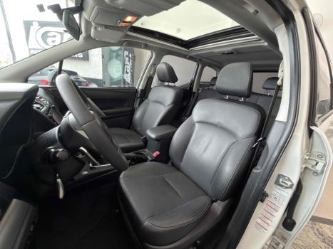 SUBARU Forester 2.0 16V 4P XT 4X4 AUTOM�TICO, Foto 14