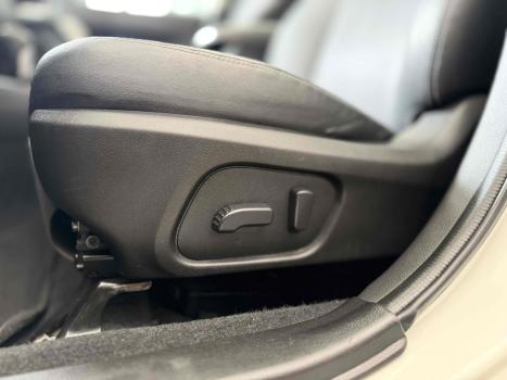 SUBARU Forester 2.0 16V 4P XT 4X4 AUTOM�TICO, Foto 17