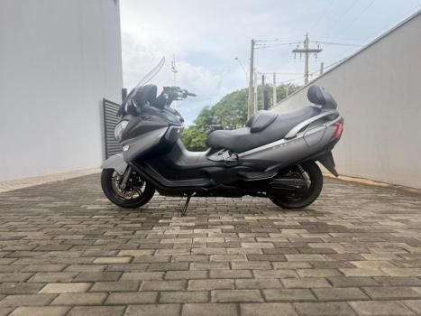 SUZUKI Burgman 650 EXECUTIVE, Foto 2