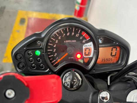 SUZUKI Gladius 650 , Foto 3