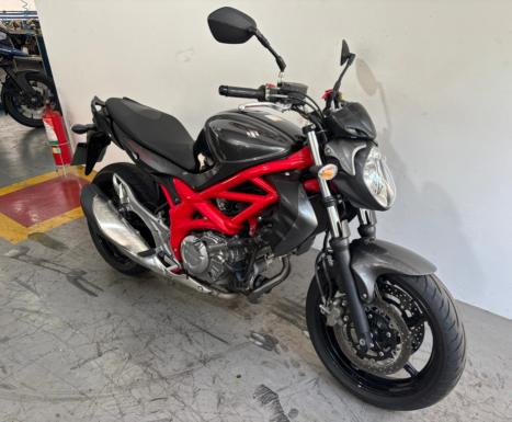 SUZUKI Gladius 650 , Foto 6