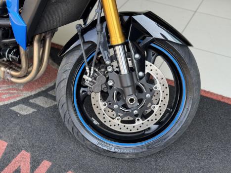 SUZUKI GSR 750 A ABS, Foto 2