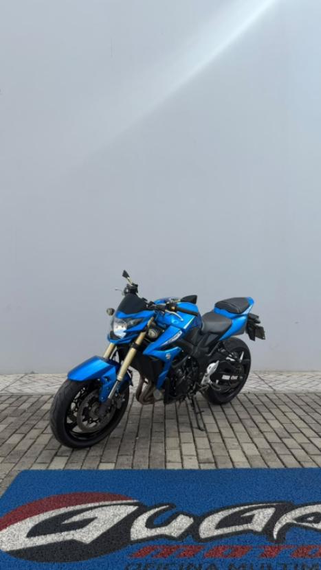 SUZUKI GSR 750 A ABS, Foto 4
