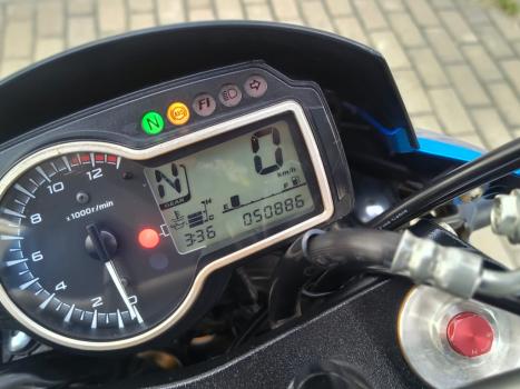 SUZUKI GSR 750 ZA, Foto 5