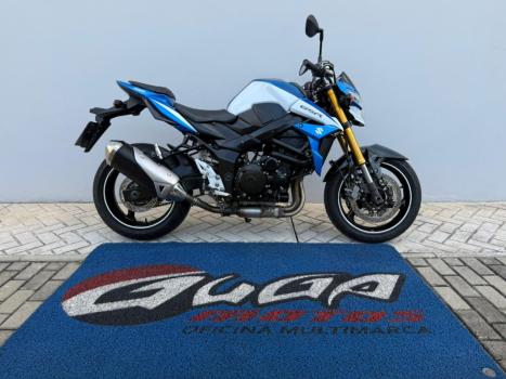 SUZUKI GSR 750 ZA, Foto 1
