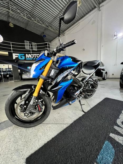 SUZUKI GSX-R 1000 , Foto 3