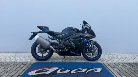 SUZUKI GSX-R 1000 RA, Foto 2