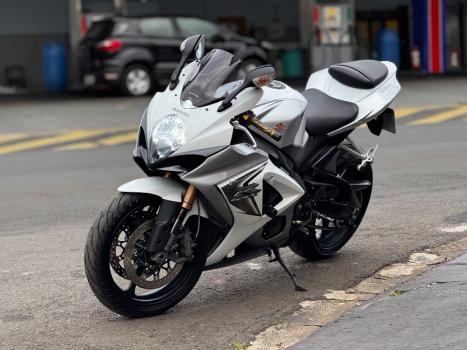 SUZUKI GSX-R 1000 SRAD , Foto 2