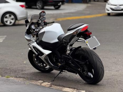 SUZUKI GSX-R 1000 SRAD , Foto 3