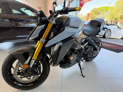 SUZUKI GSX-S 1000 A, Foto 1 SUZUKI GSX-S 1000 A, Foto 1