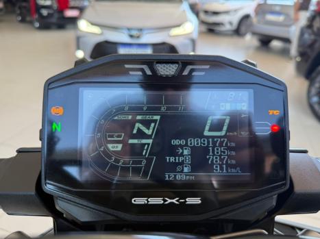 SUZUKI GSX-S 1000 A, Foto 14 SUZUKI GSX-S 1000 A, Foto 14