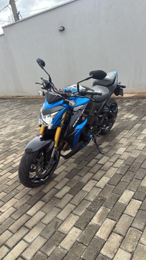 SUZUKI GSX-S 1000 A, Foto 5