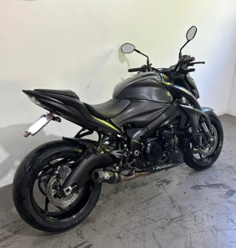 SUZUKI GSX-S 1000 A, Foto 4