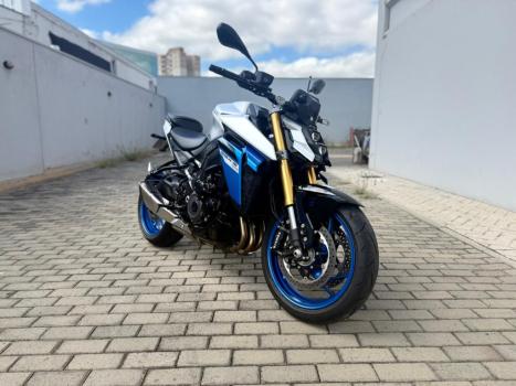 SUZUKI GSX-S 1000 A, Foto 6