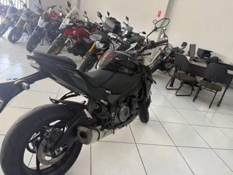 SUZUKI GSX-S 1000 A, Foto 7