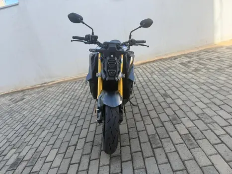 SUZUKI GSX-S 1000 A, Foto 3