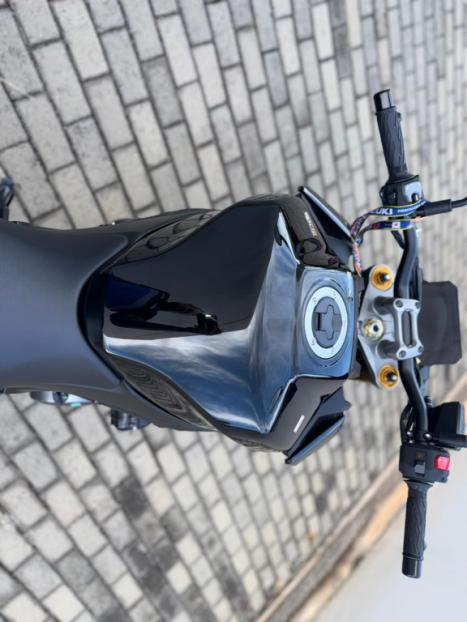 SUZUKI GSX-S 1000 A, Foto 5