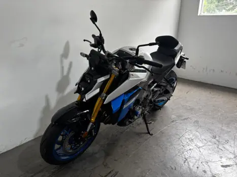 SUZUKI GSX-S 1000 A, Foto 4