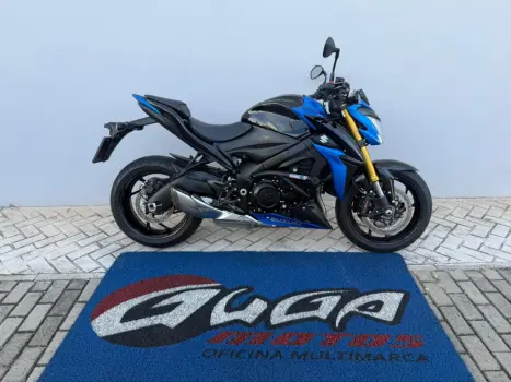 SUZUKI GSX-S 1000 A, Foto 1