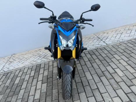 SUZUKI GSX-S 1000 A, Foto 7