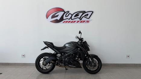 SUZUKI GSX-S 1000 A, Foto 2