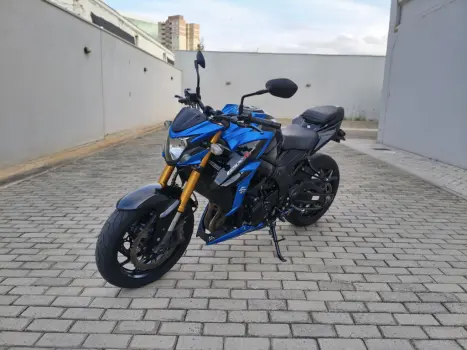 SUZUKI GSX-S 750 ABS, Foto 4