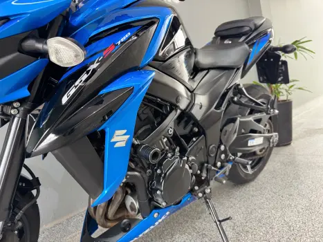 SUZUKI GSX-S 750 ABS, Foto 17 SUZUKI GSX-S 750 ABS, Foto 17