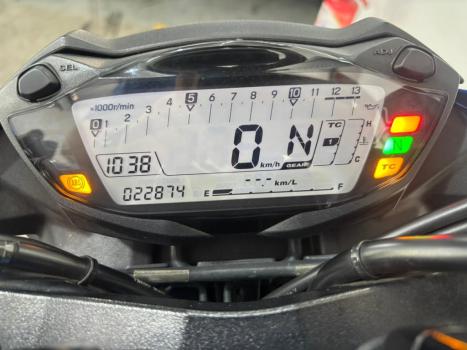 SUZUKI GSX-S 750 ABS, Foto 4