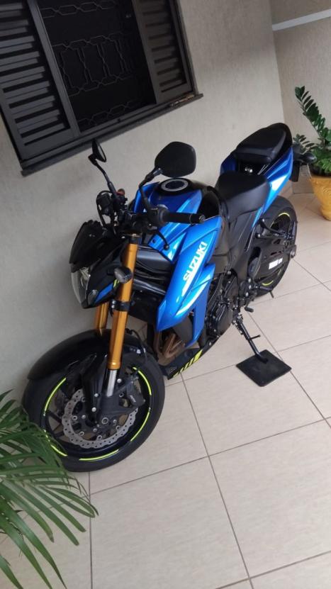 SUZUKI GSX-S 750 ABS, Foto 5