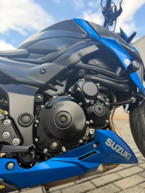 SUZUKI GSX-S 750 ABS, Foto 6