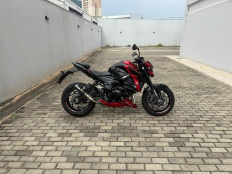 SUZUKI GSX-S 750 ABS, Foto 1