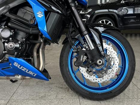 SUZUKI GSX-S 750 ABS, Foto 13