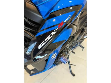 SUZUKI GSX-S 750 ABS, Foto 4