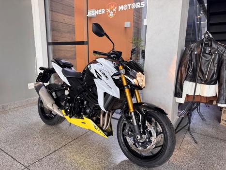 SUZUKI GSX-S 750 ABS, Foto 2