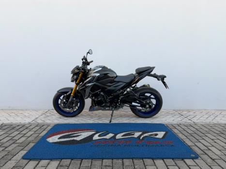 SUZUKI GSX-S 750 ABS, Foto 1
