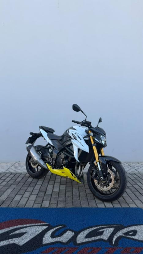 SUZUKI GSX-S 750 ABS, Foto 4