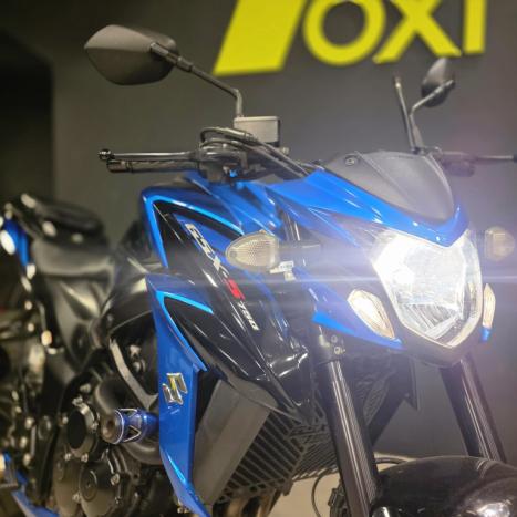 SUZUKI GSX-S 750 ABS, Foto 3