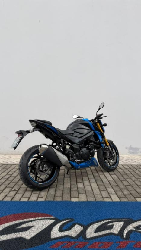 SUZUKI GSX-S 750 ABS, Foto 5