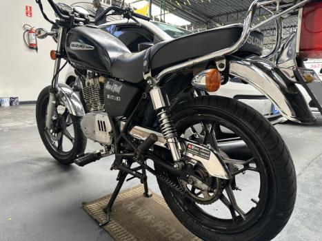 SUZUKI Intruder 125 , Foto 5