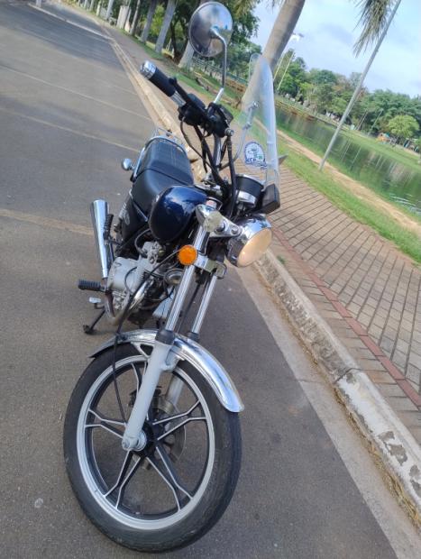 SUZUKI Intruder 125 , Foto 4