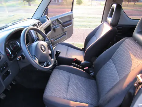SUZUKI Jimny 1.3 16V HR 4X4, Foto 5
