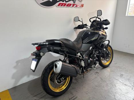 SUZUKI V-Strom DL 1000 XT , Foto 3