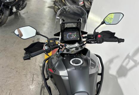 SUZUKI V-Strom DL 1050 , Foto 4