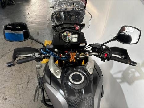 SUZUKI V-Strom DL 1000 A, Foto 5