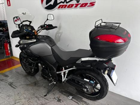 SUZUKI V-Strom DL 1000 A, Foto 6