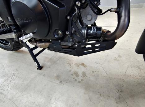 SUZUKI V-Strom DL 1000 , Foto 2